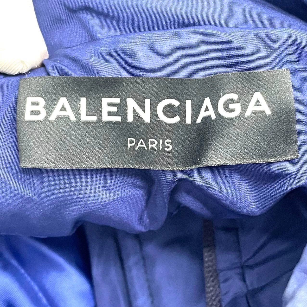 Balenciaga Balenciaga 2017 Pepsi Down Jacket - dmc Size US L / EU 52-54 / 3 - 9 Thumbnail