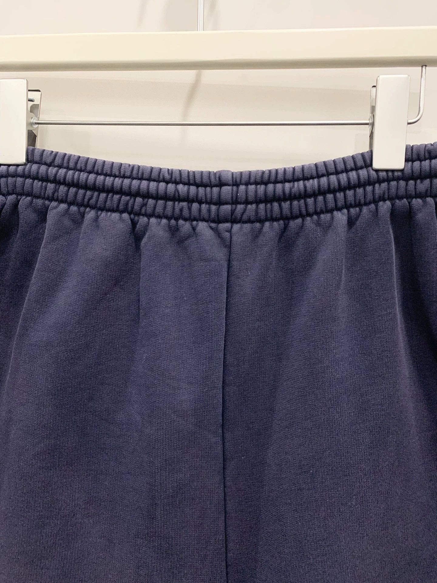 Balenciaga Balenciaga Washed Purple Embroidered Shorts S - dmc Size US 26 / EU 42 - 3 Thumbnail