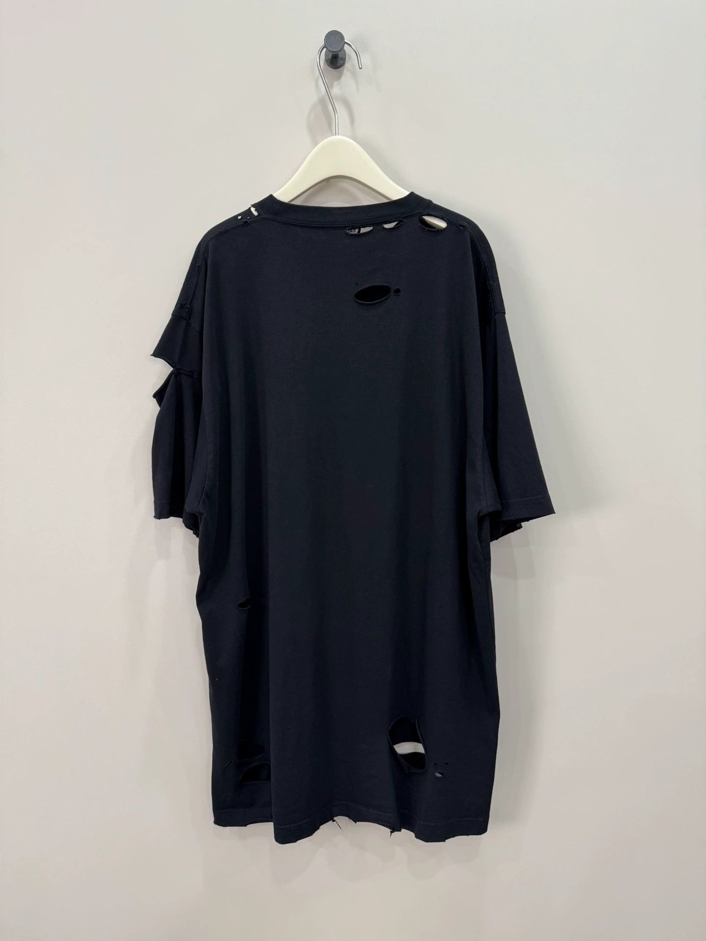 Balenciaga Balenciaga Distressed Print Slogan Tee - dmc Size US S / EU 44-46 / 1 - 2 Thumbnail