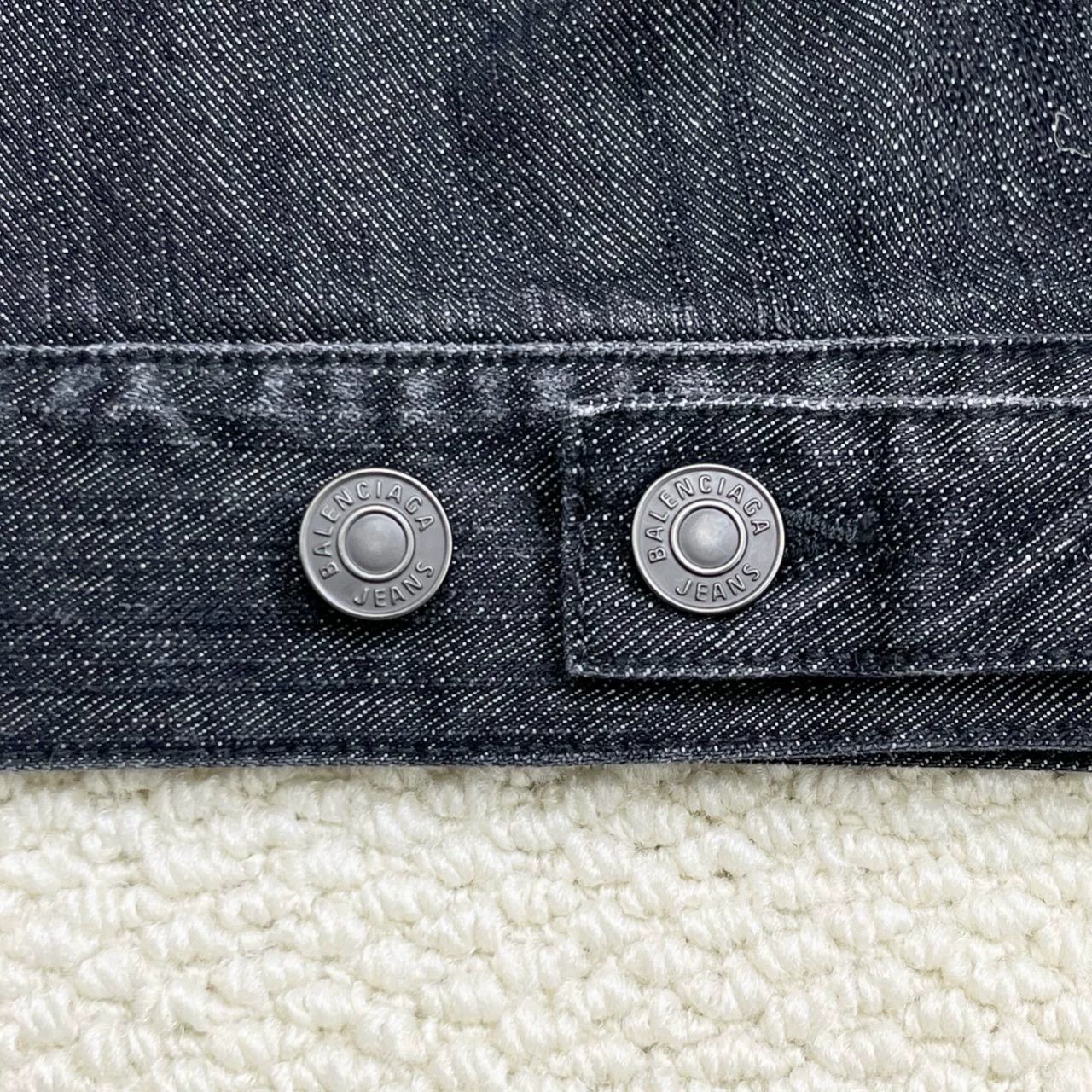 Balenciaga Balenciaga SS24 Crystal Logo Denim Jacket - dmc Size US M / EU 48-50 / 2 - 6 Thumbnail