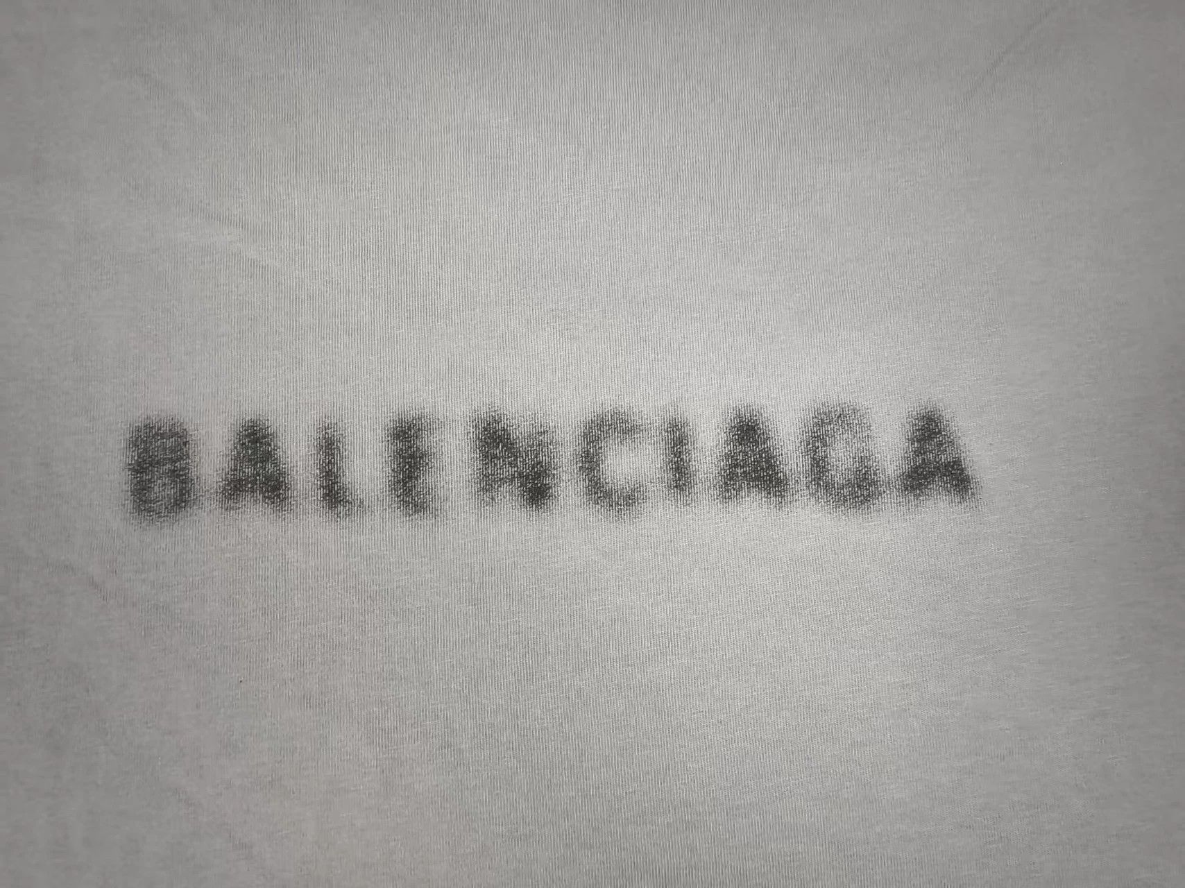 Balenciaga Balenciaga Blurred Logo Short Sleeve T-shirt - dmc Size US M / EU 48-50 / 2 - 3 Thumbnail