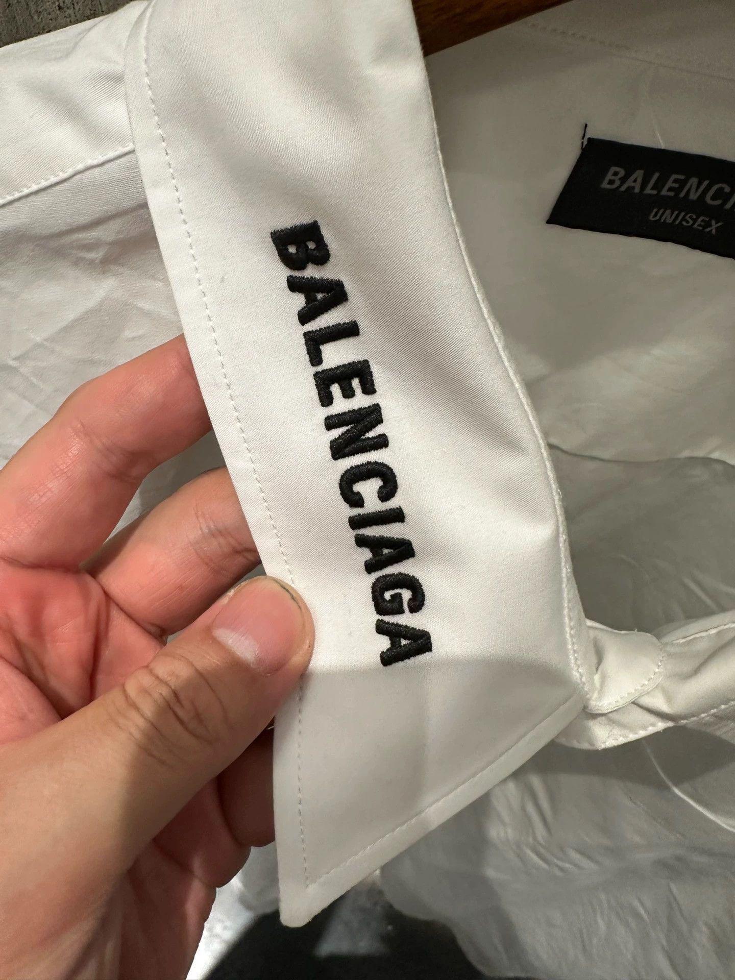 Balenciaga Balenciaga SS24 Oversized Logo White Shirt - dmc Size US XXS / EU 40 - 3 Thumbnail