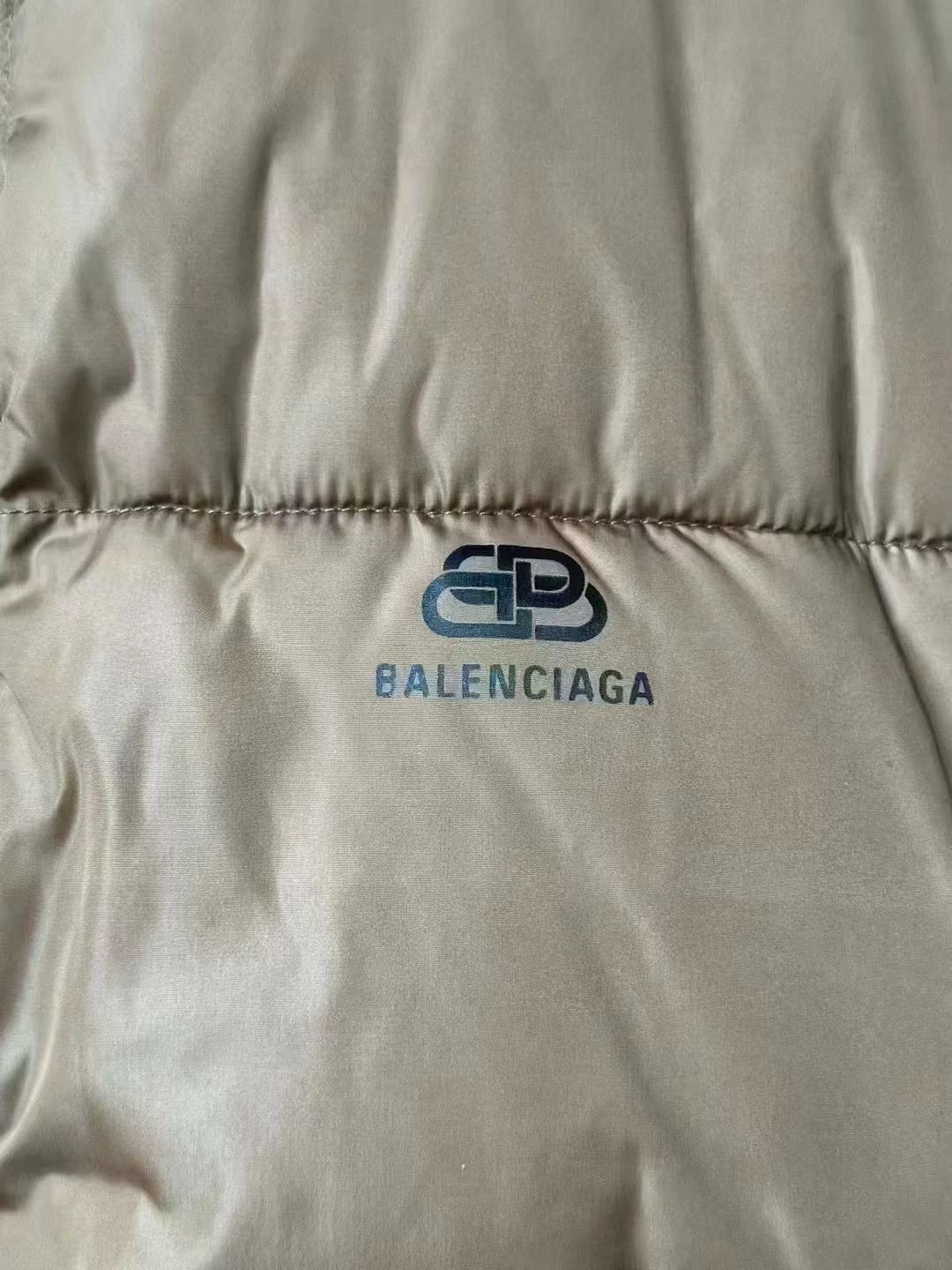 Balenciaga Balenciaga Lock Buckle Down Jacket - dmc Size US M / EU 48-50 / 2 - 2 Thumbnail