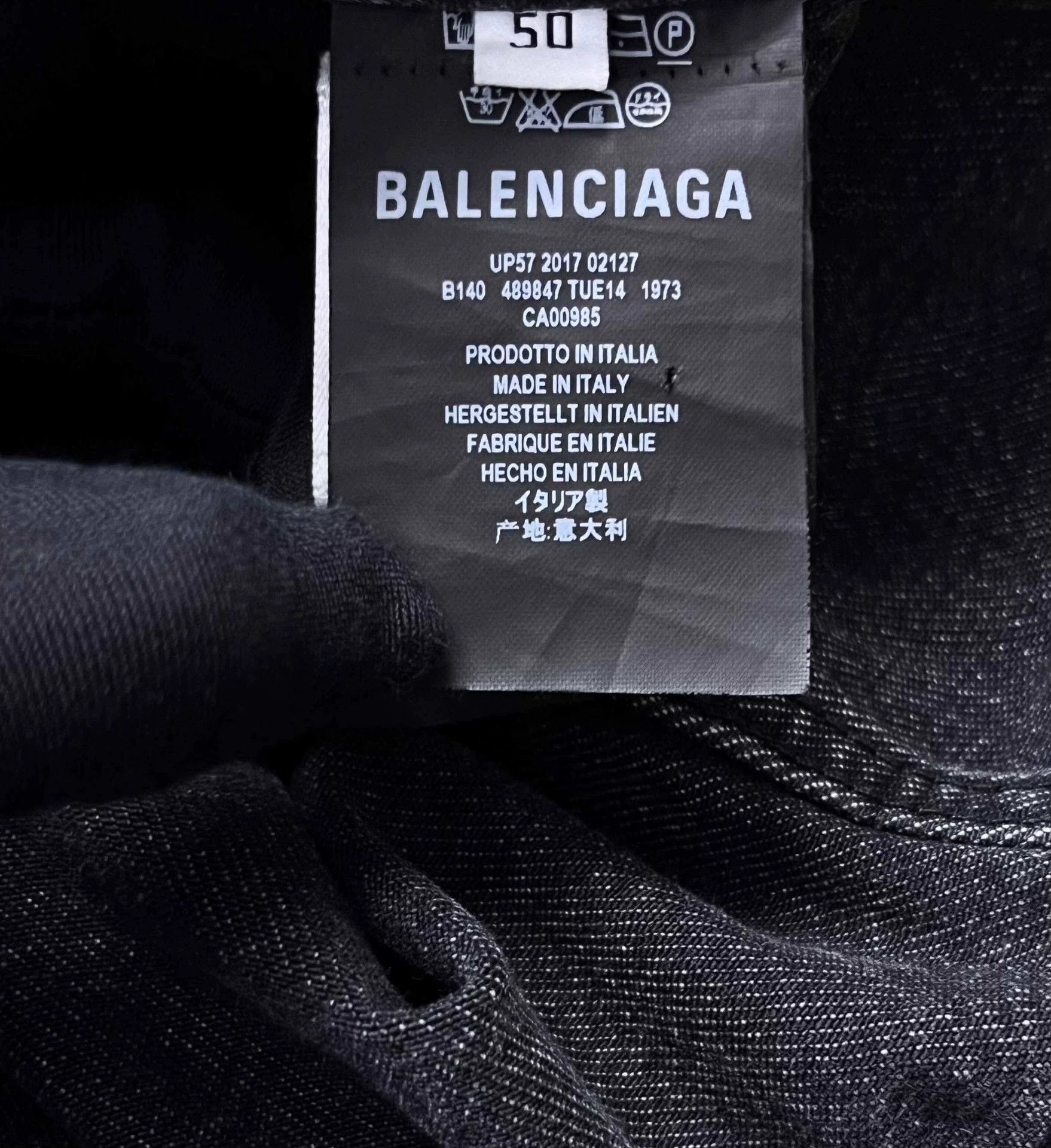 Balenciaga Balenciaga Black Distressed Denim Jacket - dmc Size US L / EU 52-54 / 3 - 5 Thumbnail