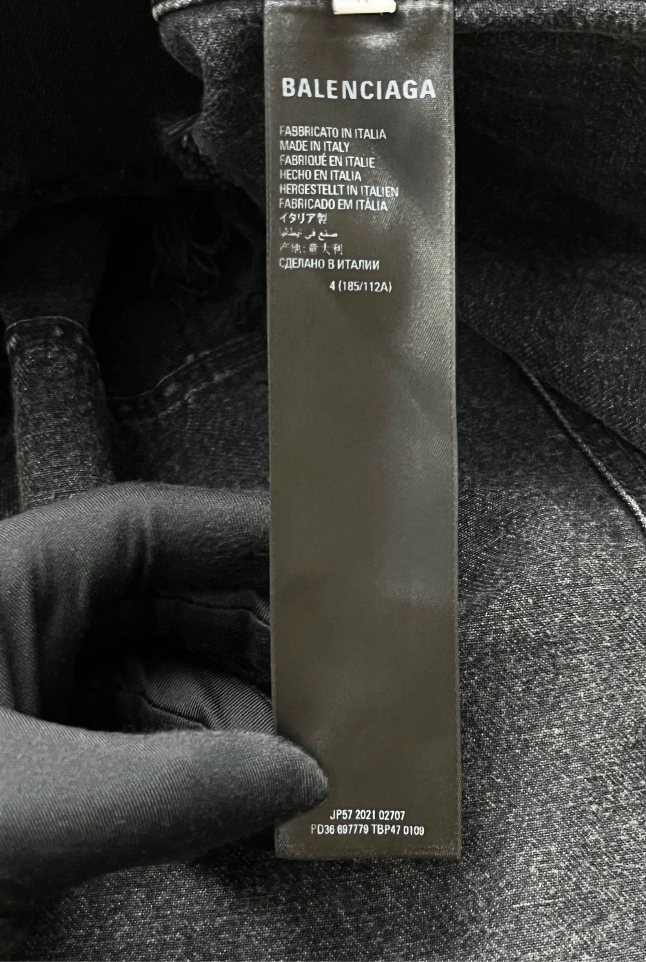 Balenciaga Balenciaga Cut-Up Distressed Denim Jacket - dmc Size US M / EU 48-50 / 2 - 4 Thumbnail