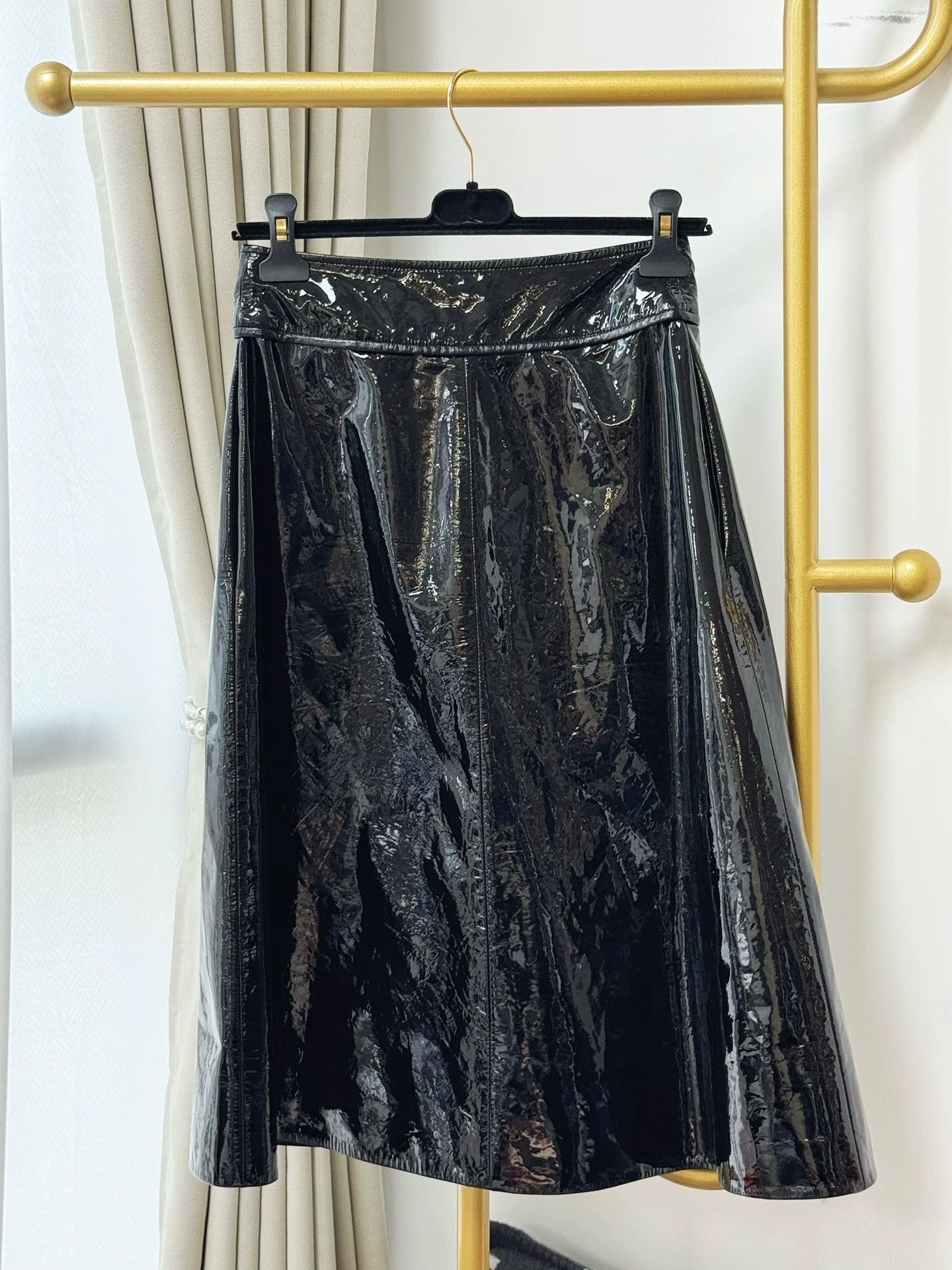 Chanel Chanel 23K Black Camellia Button Skirt - dmc Size US 34 / EU 50 - 2 Thumbnail