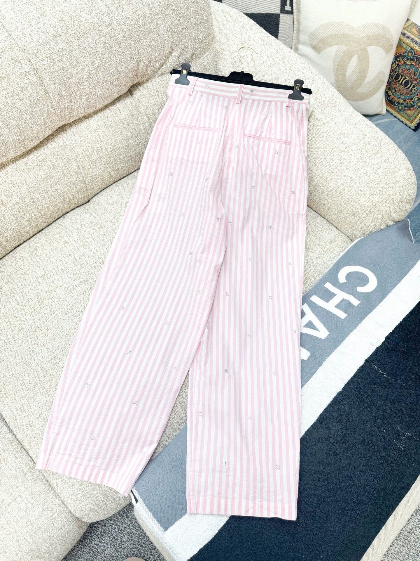 Chanel Chanel Pink White Stripe Logo Pants - dmc Size US 34 / EU 50 - 2 Thumbnail