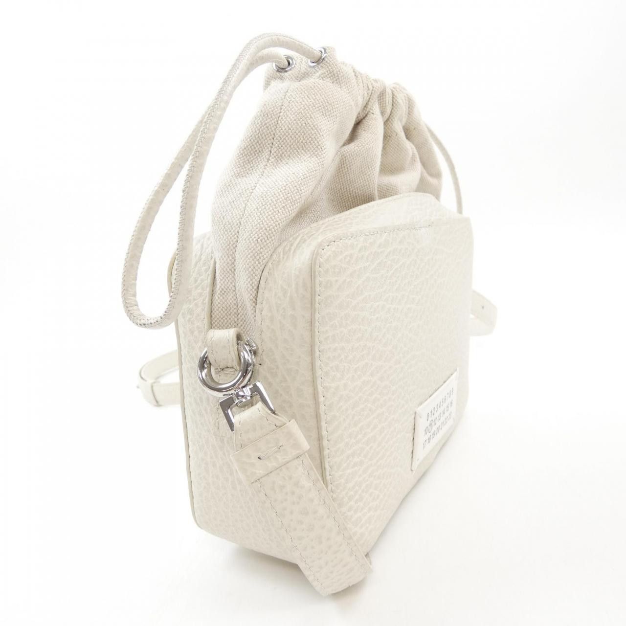 Maison Margiela Maison Martin Margiela Maison Margiela SB1WG0018 Grainy Calf Leather Bag Leather Crossbody Bag SB1WG0018 DUTY FREE for USA Size ONE SIZE - 2 Thumbnail