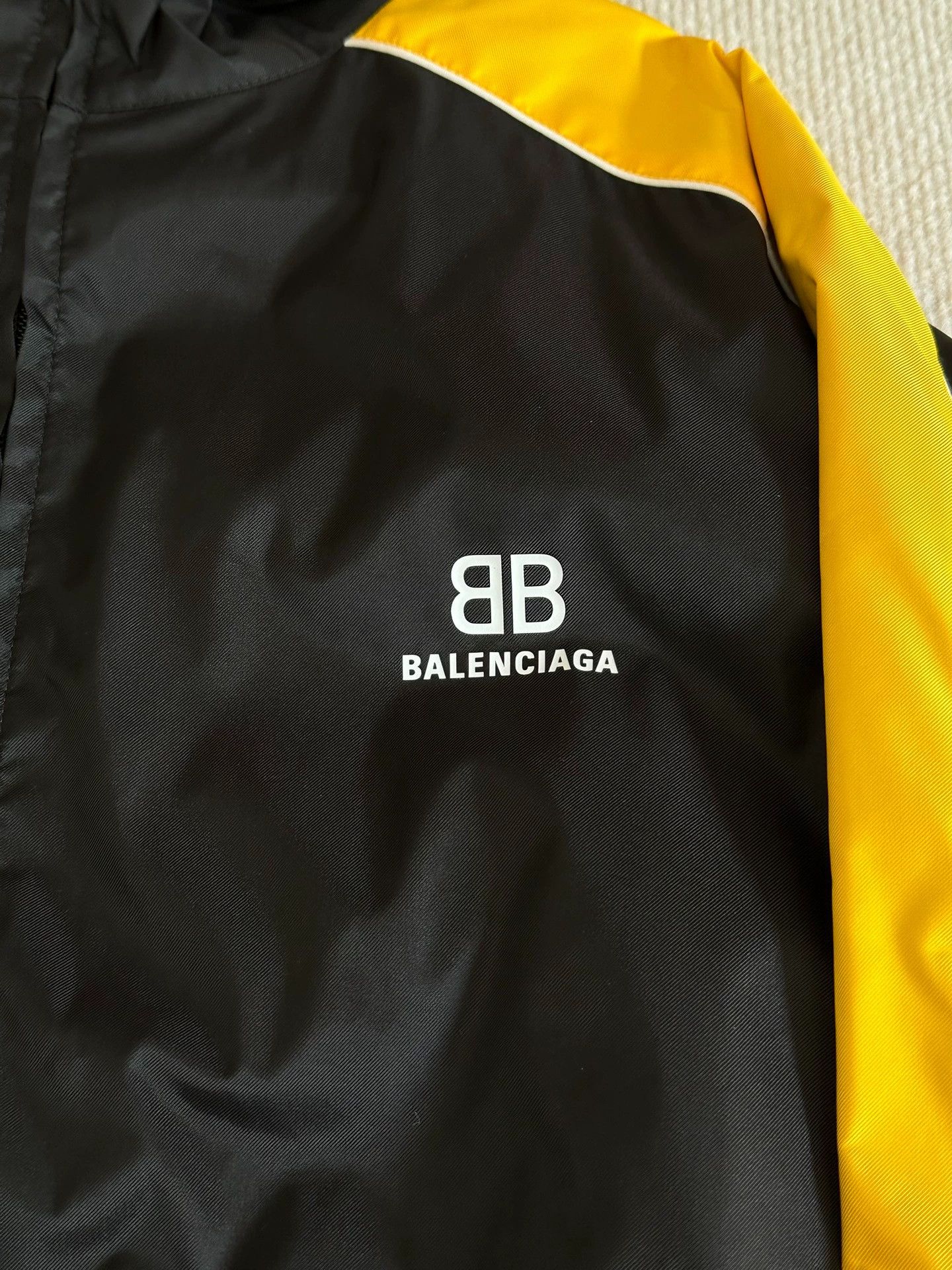 Balenciaga Balenciaga Letter Windbreaker Jacket - dmc Size US S / EU 44-46 / 1 - 2 Thumbnail