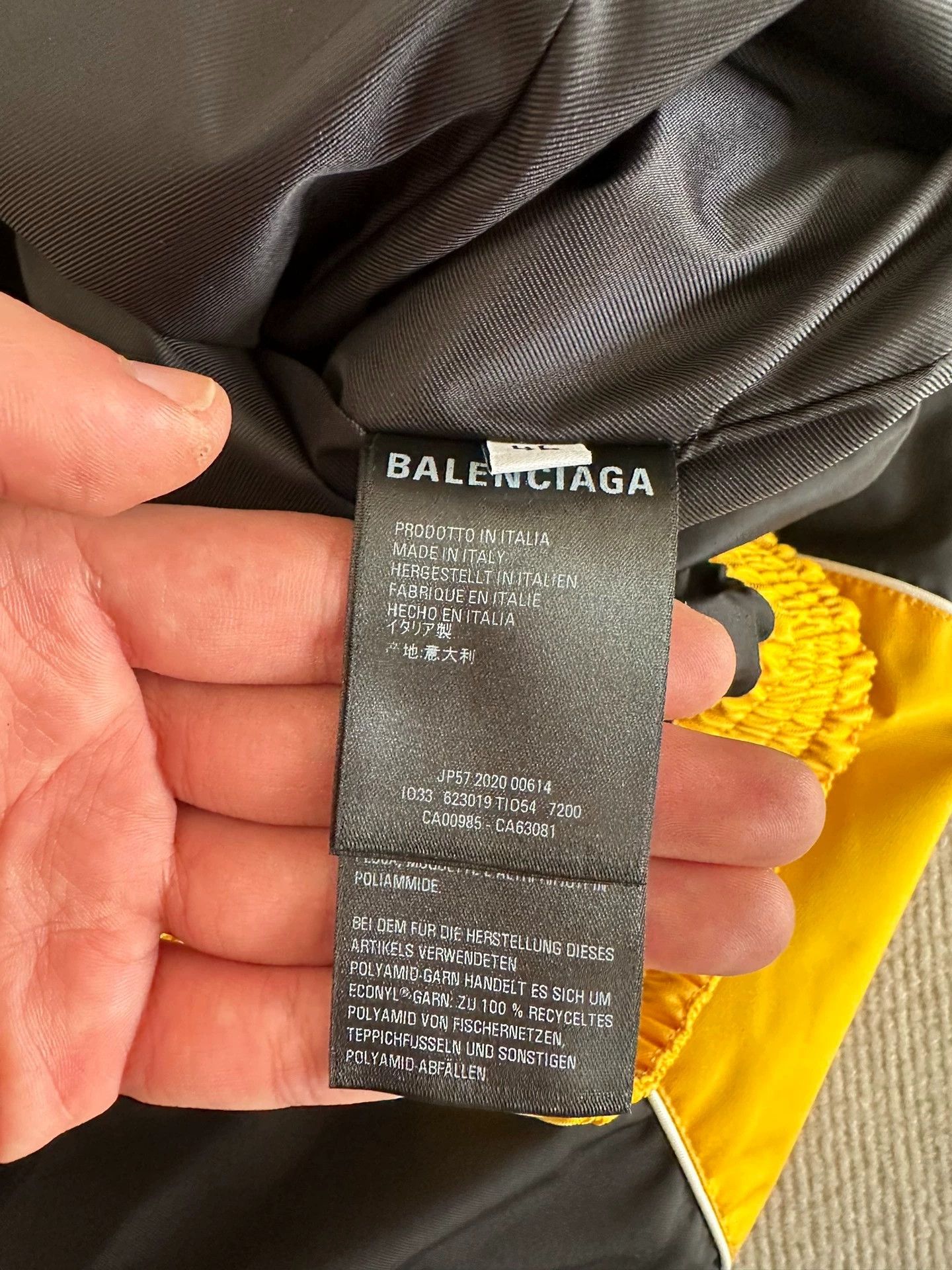 Balenciaga Balenciaga Letter Windbreaker Jacket - dmc Size US S / EU 44-46 / 1 - 4 Thumbnail