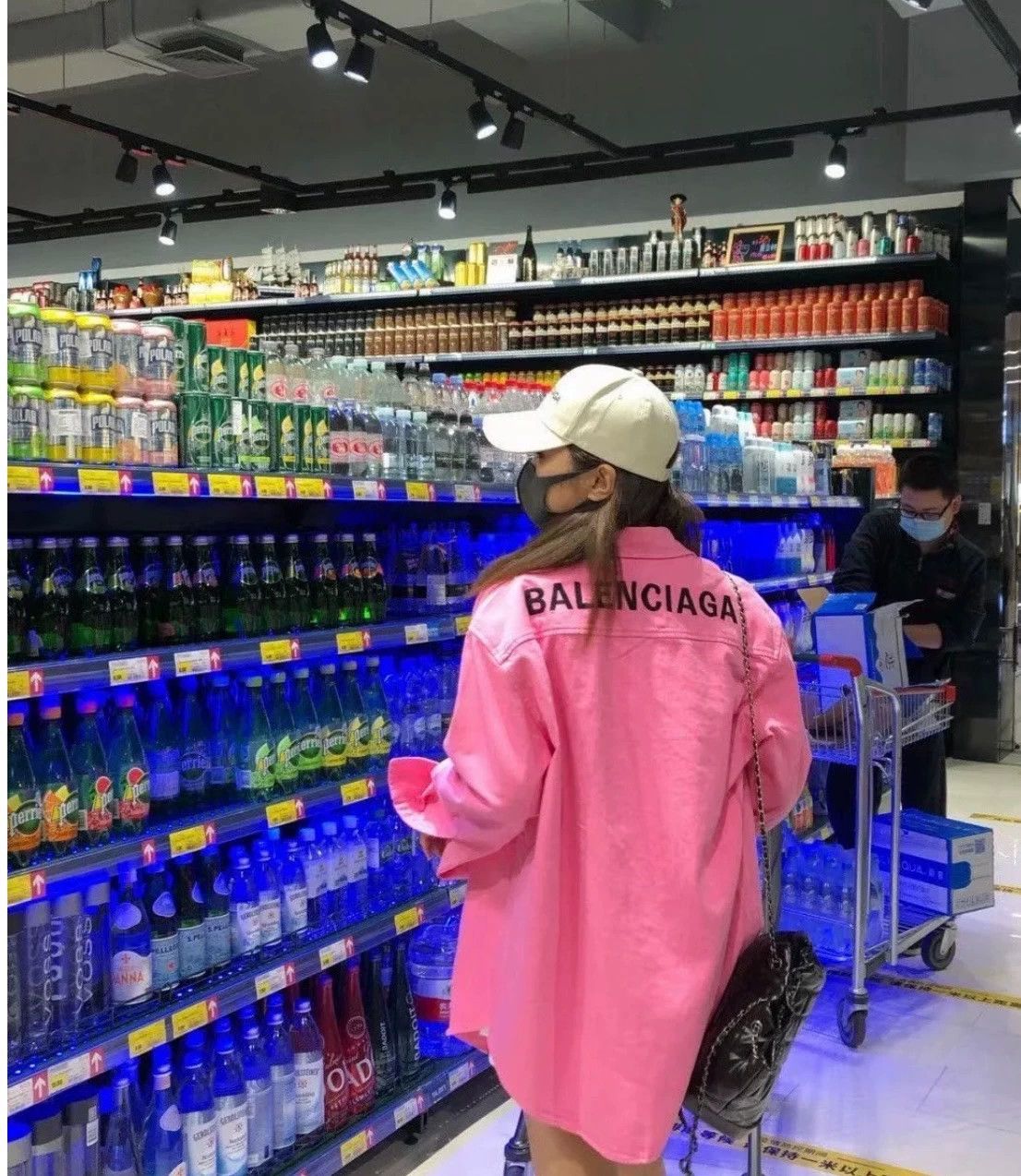 Balenciaga Balenciaga Back Logo Denim Shirt - dmc Size US XS / EU 42 / 0 - 7 Thumbnail