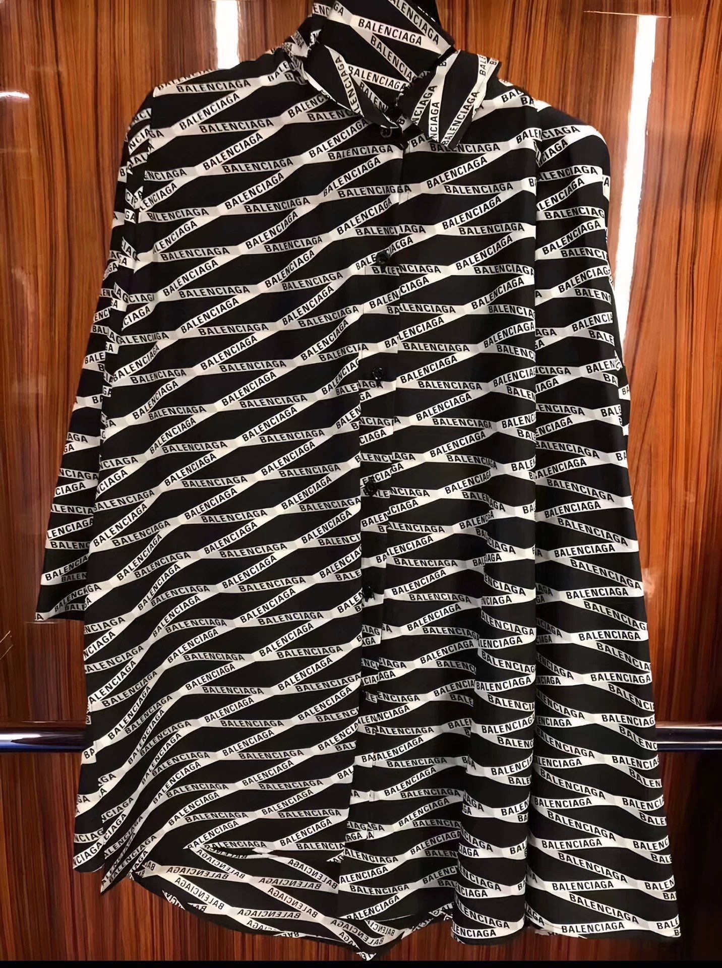 Balenciaga Balenciaga Asymmetric Hem Silk Shirt - dmc Size US S / EU 44-46 / 1 - 4 Thumbnail