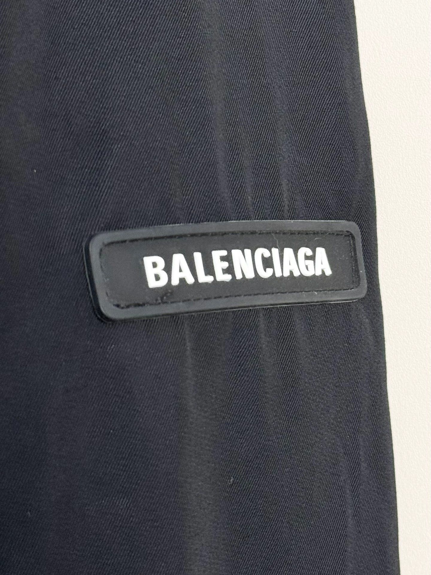 Balenciaga Balenciaga Logo Sleeve Blazer Size 44 - dmc Size US L / EU 52-54 / 3 - 5 Thumbnail