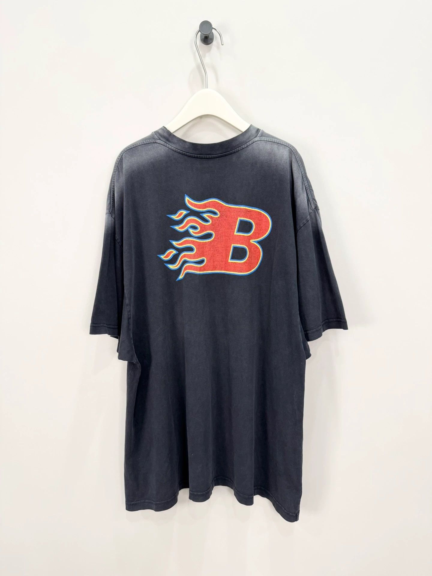 Balenciaga Balenciaga Flame Print Vintage Tee XS - dmc Size US XS / EU 42 / 0 - 2 Thumbnail