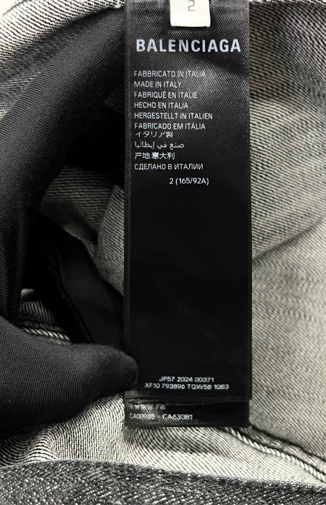 Balenciaga Balenciaga SS24 Denim Jacket with Crystal Logo - dmc Size US M / EU 48-50 / 2 - 4 Thumbnail