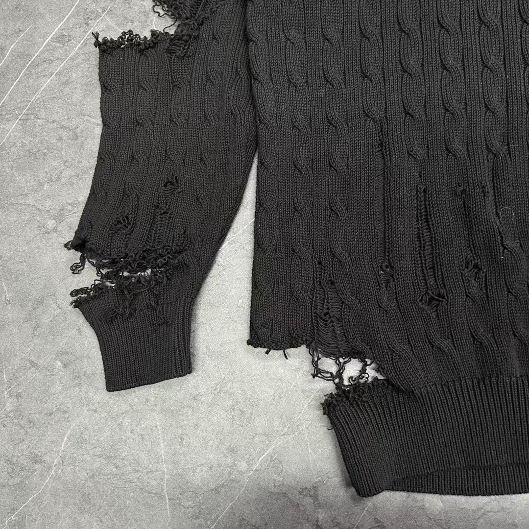 Balenciaga Balenciaga Wheat Embroidery Distressed Sweater - dmc Size US L / EU 52-54 / 3 - 5 Thumbnail