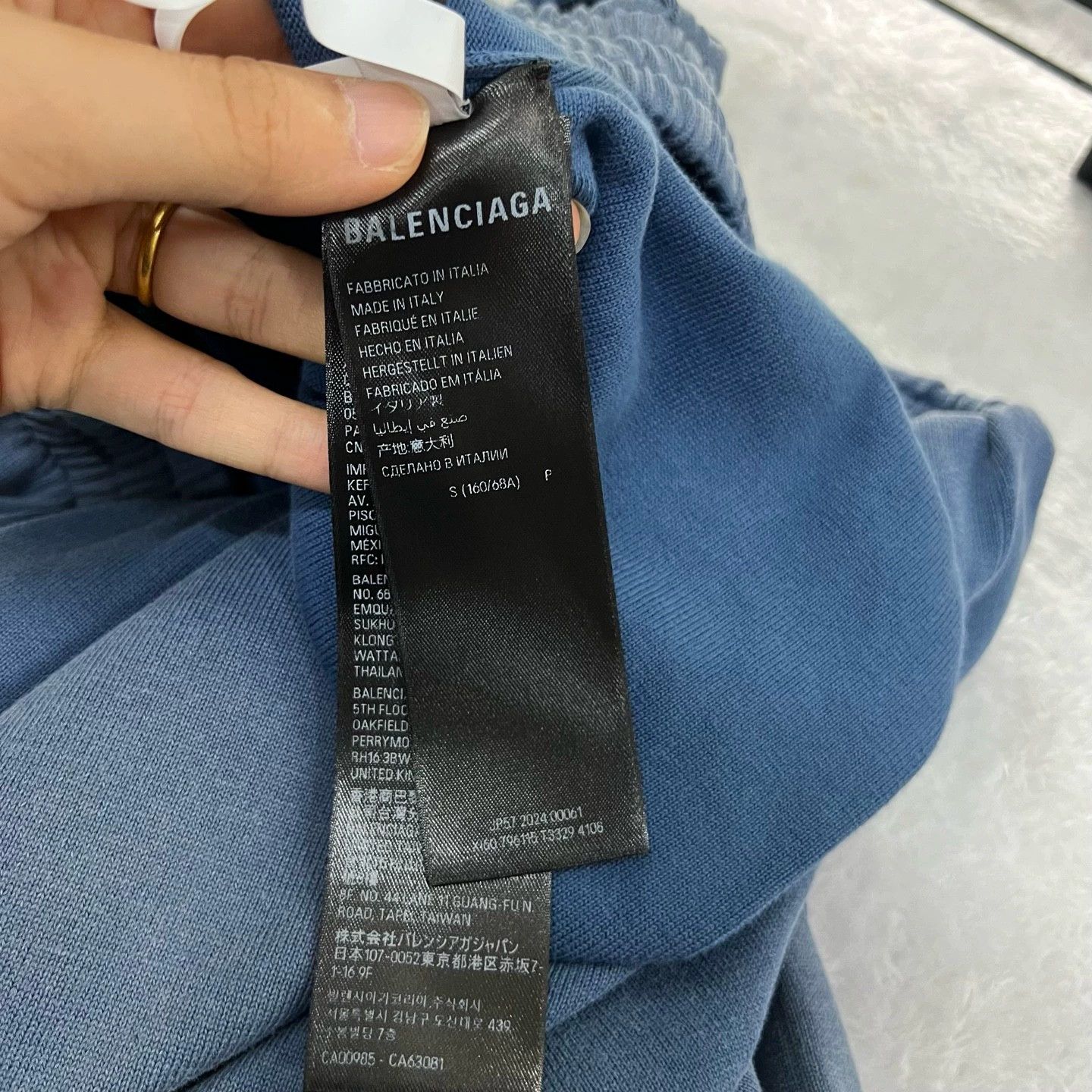 Balenciaga Balenciaga Distressed Flame Logo Shorts - dmc Size US 26 / EU 42 - 5 Thumbnail