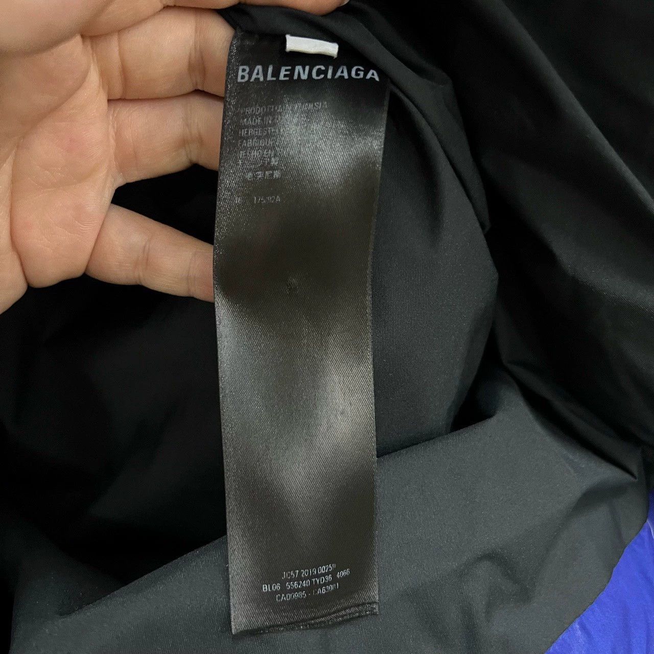 Balenciaga Balenciaga Electric Blue Small Logo Down Jacket - dmc Size US S / EU 44-46 / 1 - 6 Thumbnail