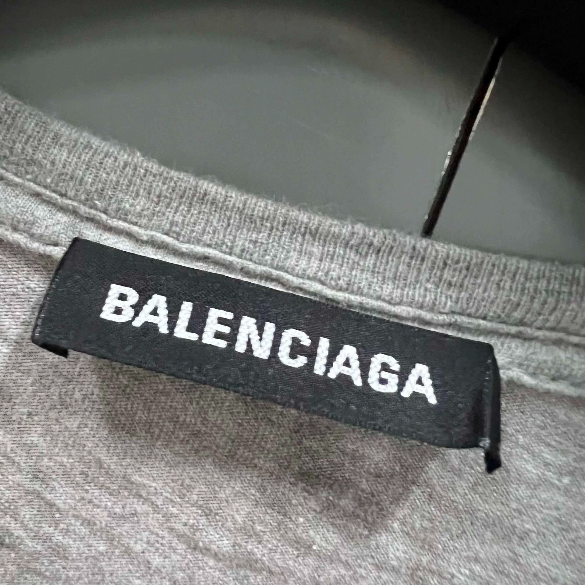 Balenciaga Balenciaga Gray Logo Print Short Sleeve - dmc Size US S / EU 44-46 / 1 - 3 Thumbnail
