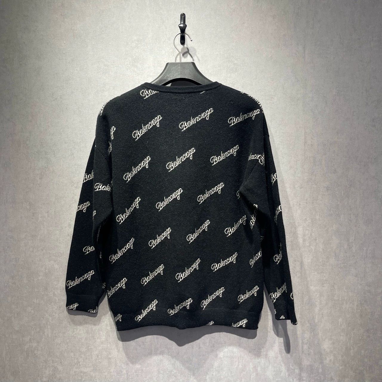 Balenciaga Balenciaga Logo Printed Sweater S - dmc Size US S / EU 44-46 / 1 - 2 Thumbnail