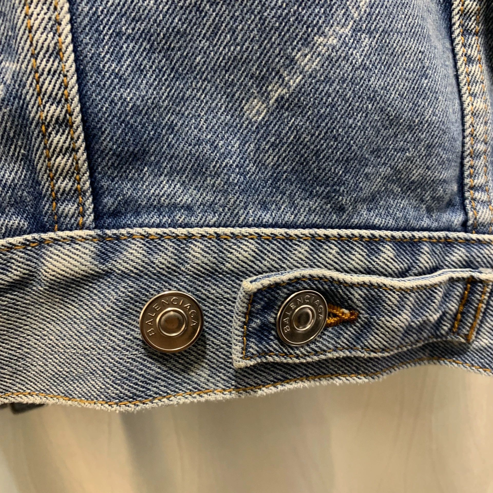 Balenciaga Balenciaga Blue Denim Jacket Size 40 - dmc Size US XL / EU 56 / 4 - 5 Thumbnail