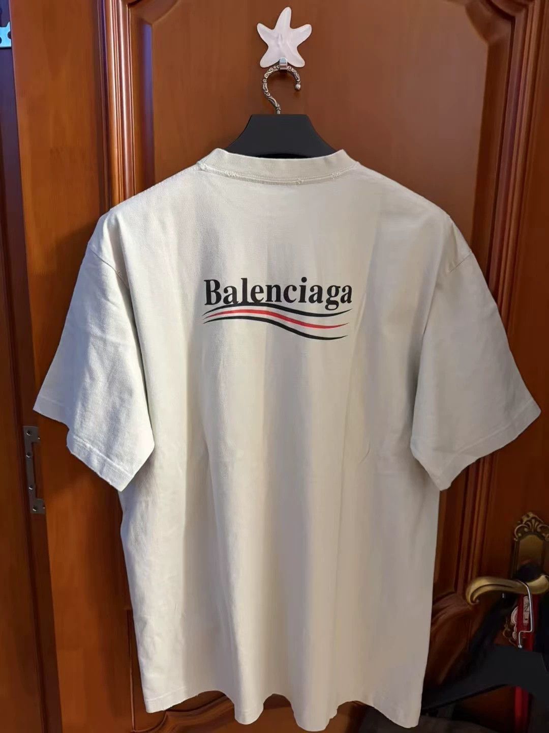 Balenciaga Balenciaga Distressed Logo Coke T-shirt - dmc Size US M / EU 48-50 / 2 - 2 Thumbnail
