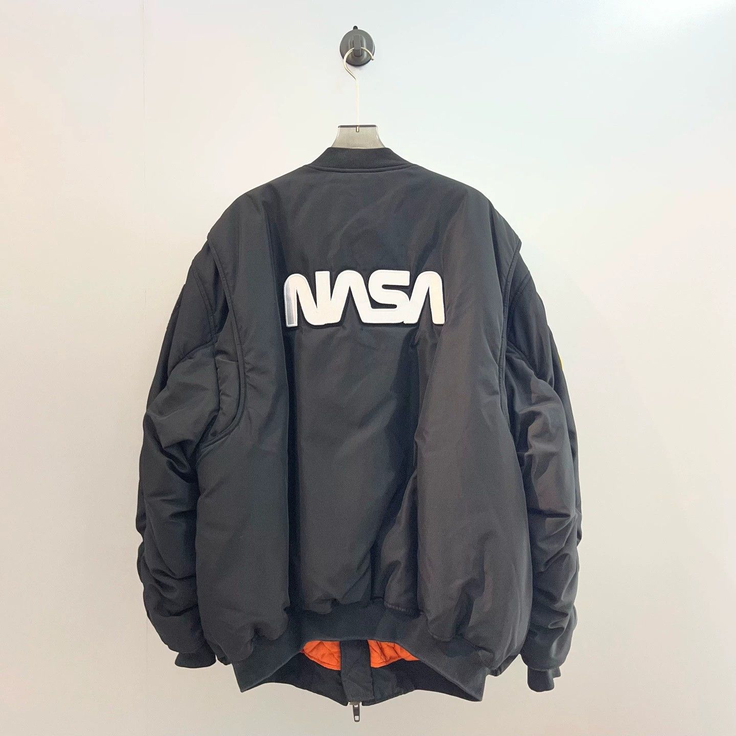 Balenciaga Balenciaga NASA Logo Pilot Jacket - dmc Size US L / EU 52-54 / 3 - 2 Thumbnail