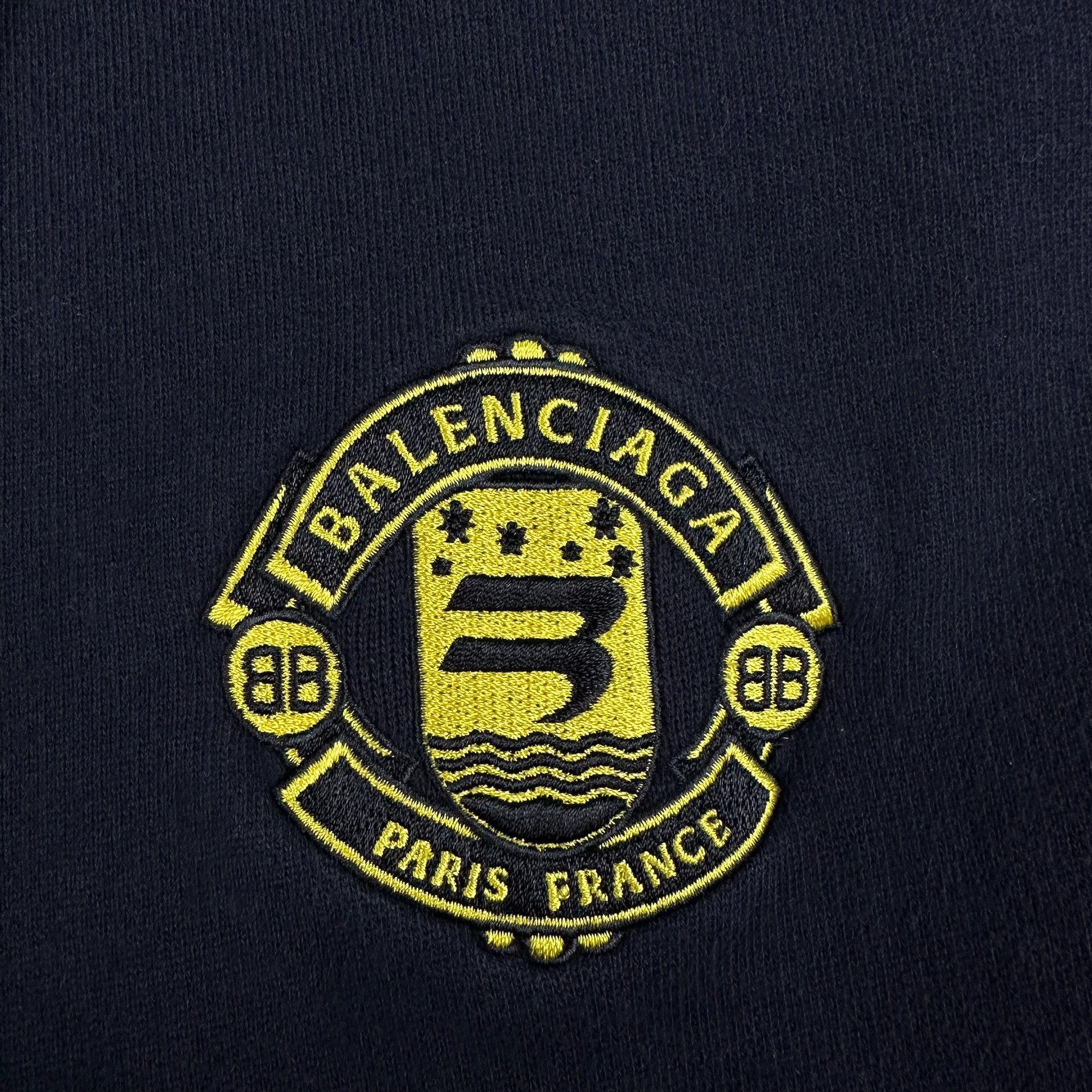 Balenciaga Balenciaga Manchester United Embroidered Hoodie - dmc Size US XS / EU 42 / 0 - 5 Thumbnail