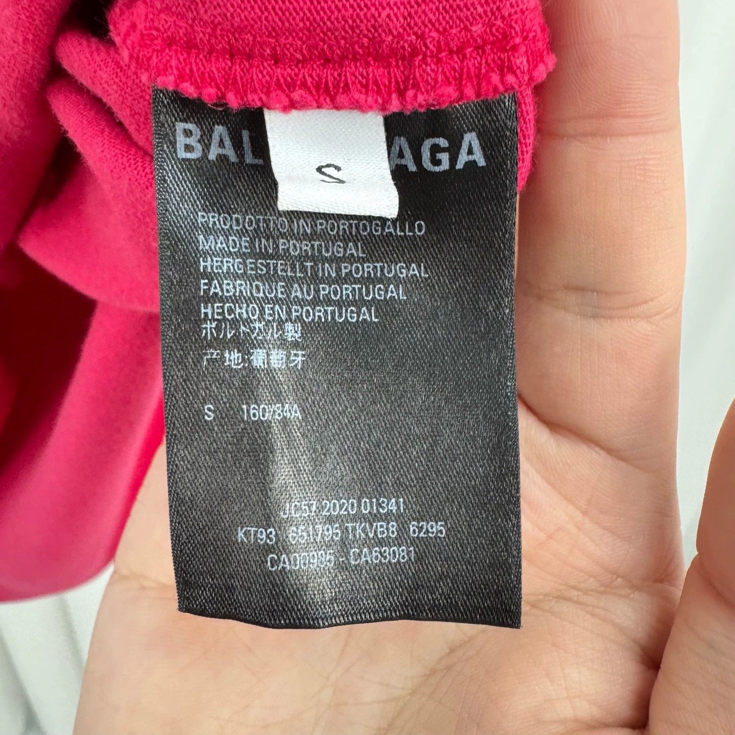 Balenciaga Balenciaga Distressed Logo Short Sleeve - dmc Size US S / EU 44-46 / 1 - 6 Thumbnail