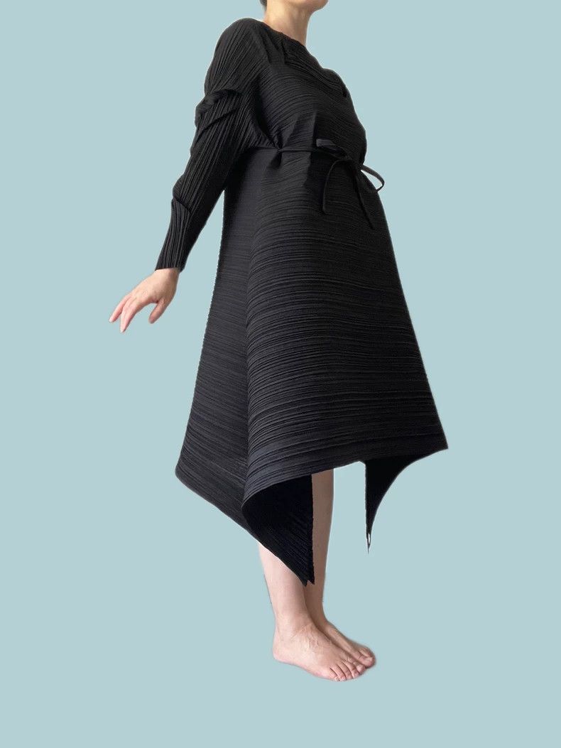 Issey Miyake Issey Miyake Fete Pleated Spring Dress Size M / US 6-8 / IT 42-44 - 4 Thumbnail