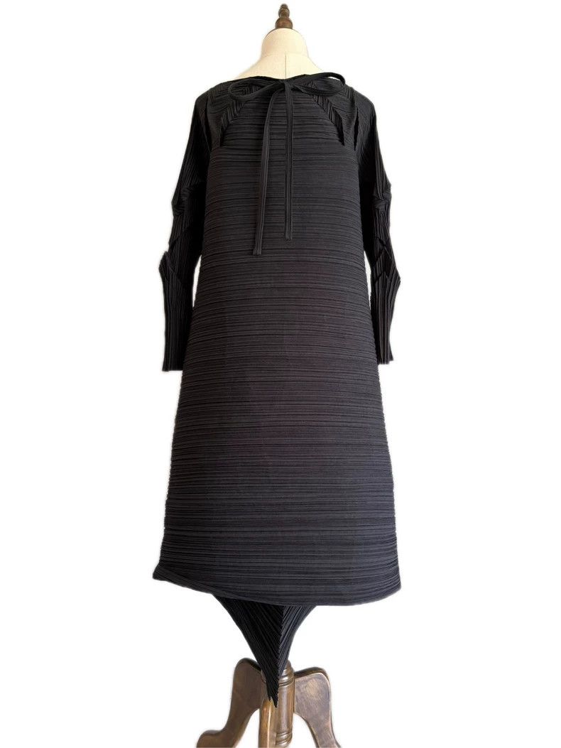 Issey Miyake Issey Miyake Fete Pleated Spring Dress Size M / US 6-8 / IT 42-44 - 6 Thumbnail