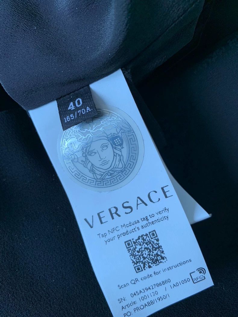 Versace Versace Women's Silk Dress - dmc Size M / US 6-8 / IT 42-44 - 4 Thumbnail