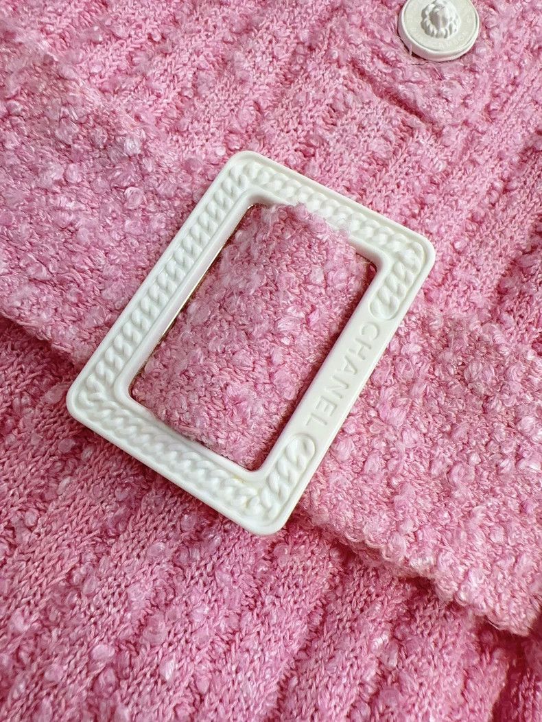 Chanel Chanel 22P Pink Knit Dress with Belt - dmc Size M / US 6-8 / IT 42-44 - 4 Thumbnail