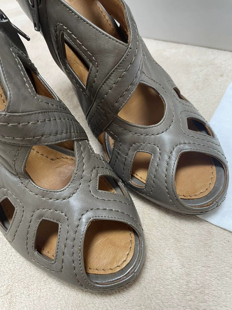 Givenchy Givenchy Women's High-Heel Sandals - dmc Size US 8 / IT 38 - 3 Thumbnail