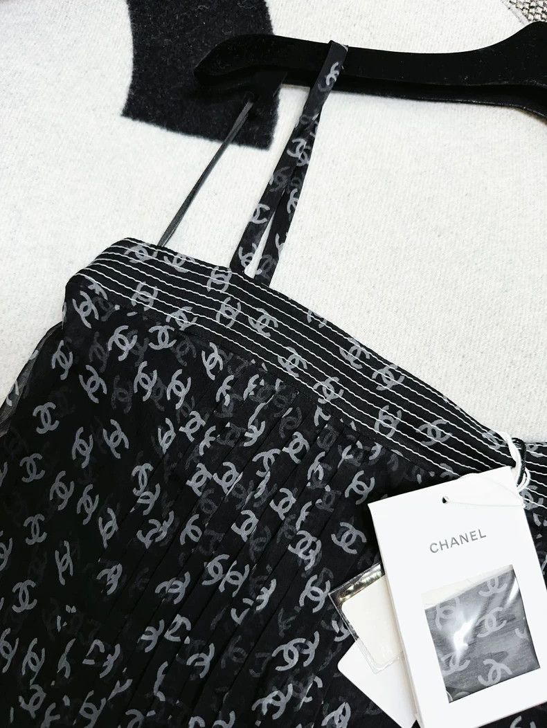 Chanel Chanel 20p Logo Print Silk Slip Dress- dmc Size S / US 4 / IT 40 - 8 Thumbnail
