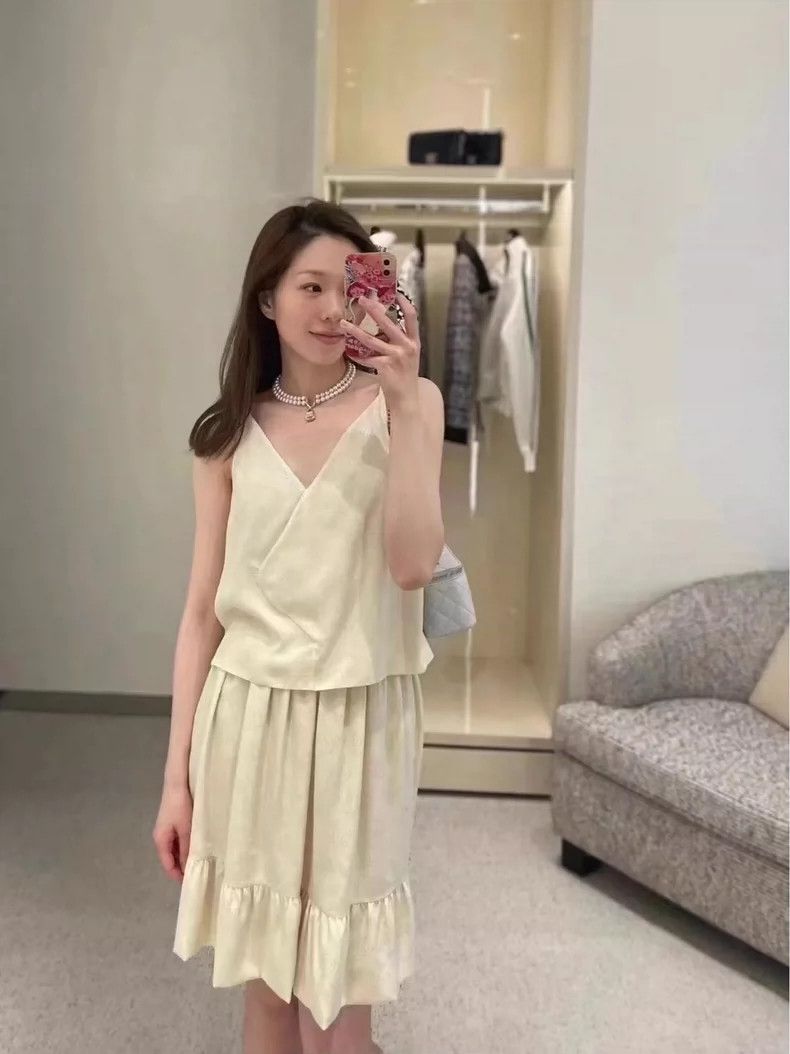 Chanel Chanel 23S Yellow Silk Skirt - dmc Size 24" / US 00 / IT 34 - 6 Thumbnail