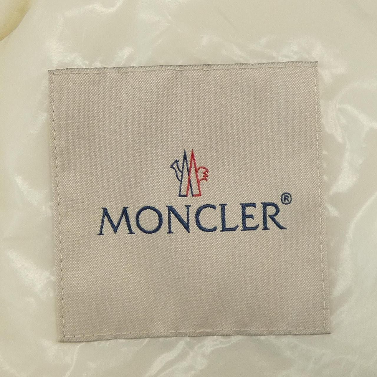 Moncler Moncler Moncler ALCYONE 5499N Coat Others Outerwear ALCYONE DUTY FREE for USA Size ONE SIZE - 5 Thumbnail