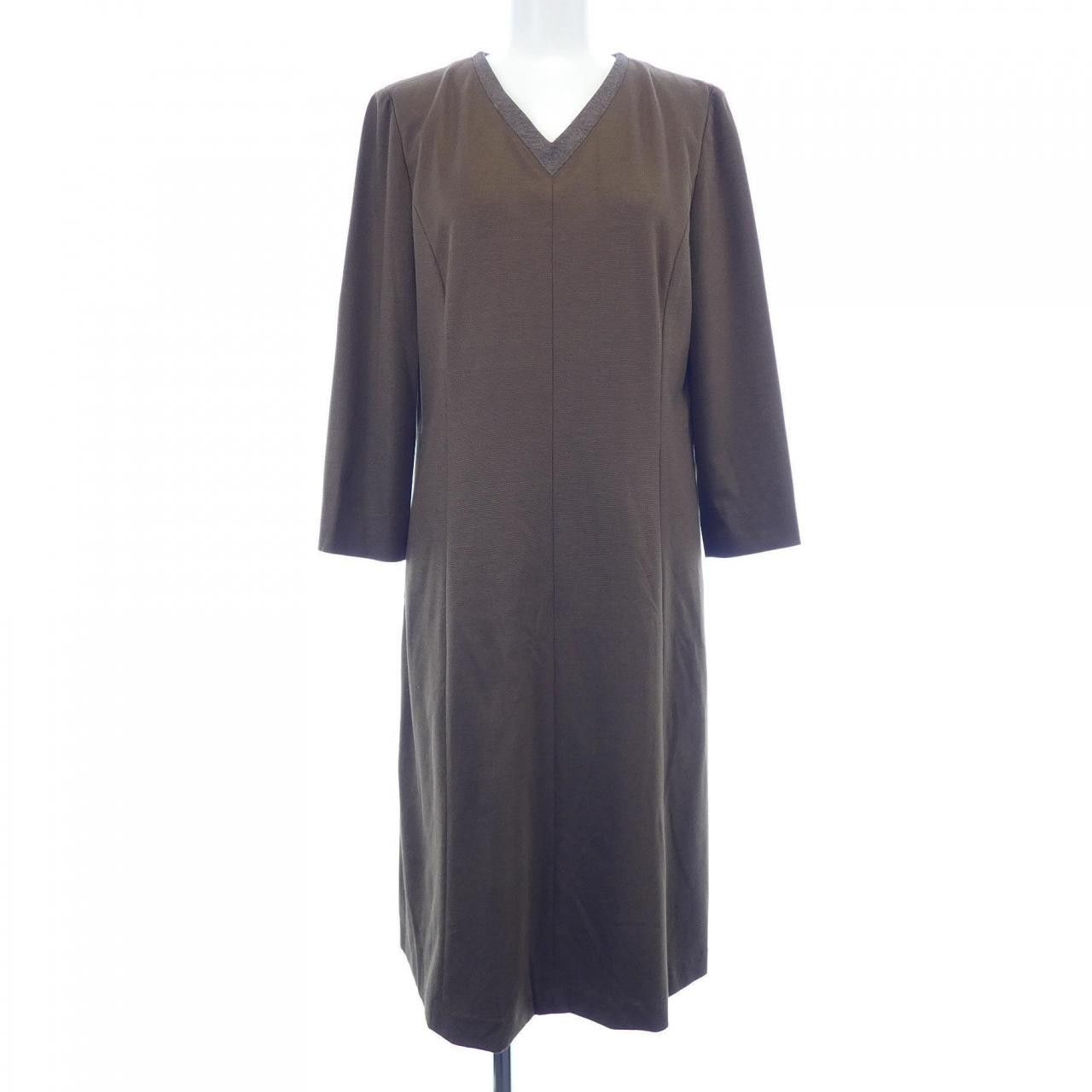 Other Other LAPINE BLANCHE Setup Others Suits DUTY FREE for USA Size ONE SIZE - 7 Thumbnail