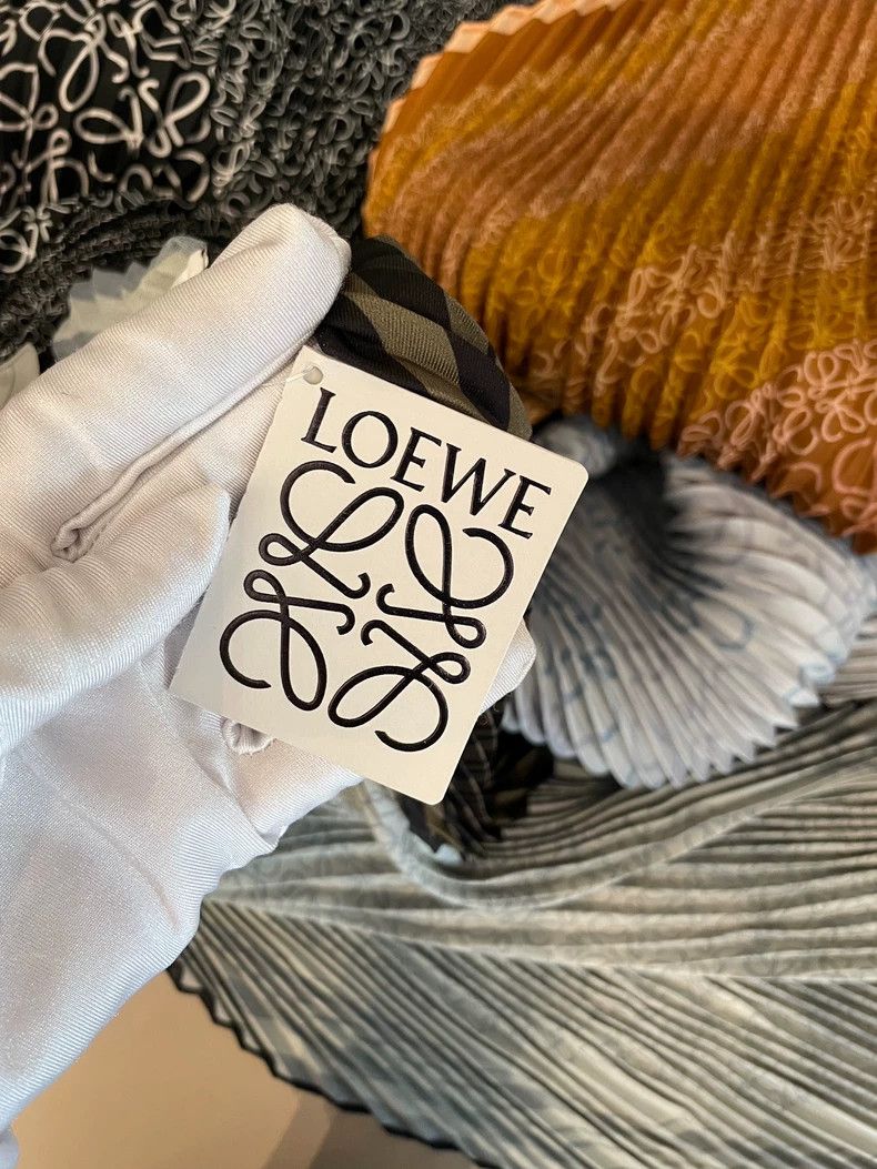 Loewe Loewe Colorblock Irregular Sweater Skirt - dmc Size 26" / US 2 / IT 38 - 7 Thumbnail