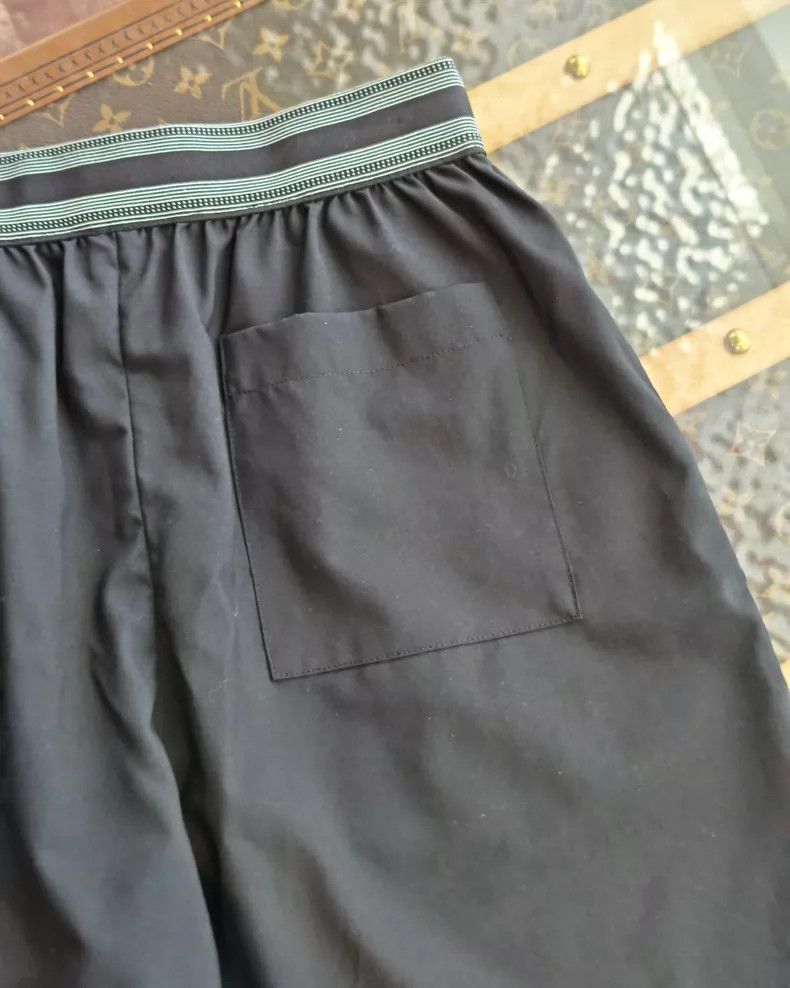 Loewe Loewe Women's Black Casual Shorts - dmc Size 24" / US 00 / IT 34 - 4 Thumbnail