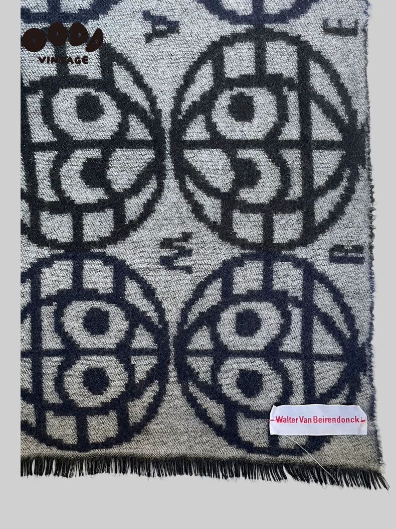 Walter Van Beirendonck Walter Van Beirendonck Double-Sided Extra-Long Scarf Cape - dmc Size US S / EU 44-46 / 1 - 9 Thumbnail