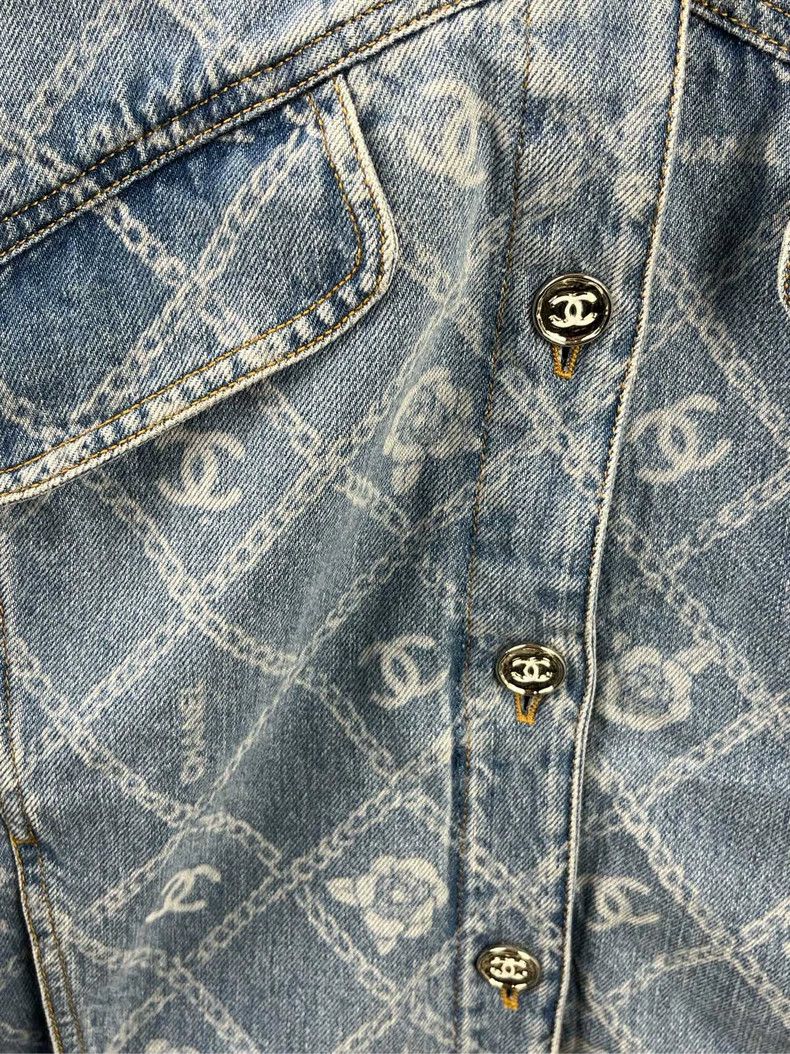 Chanel Chanel Blue Logo Denim Jacket - dmc Size US L / EU 52-54 / 3 - 3 Thumbnail