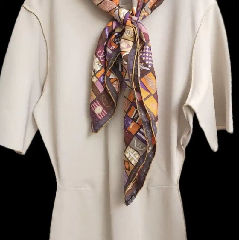 Max Mara MaxMara Khaki Midi Dress for Women 0089 Size XS / US 0-2 / IT 36-38 - 4 Thumbnail