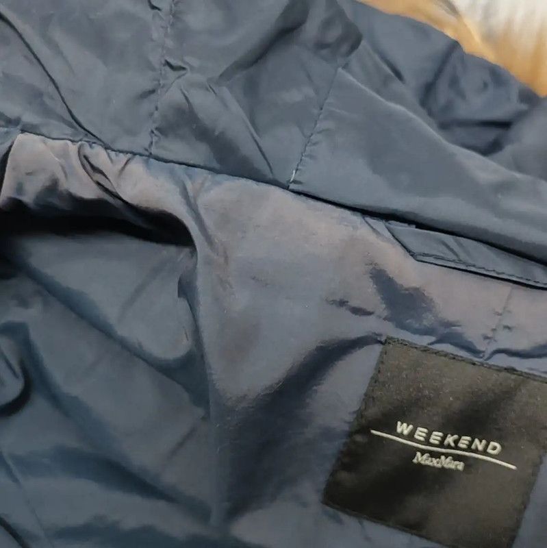 Max Mara MaxMara Navy Winter Down Jacket for Women 0089 Size S / US 4 / IT 40 - 7 Thumbnail
