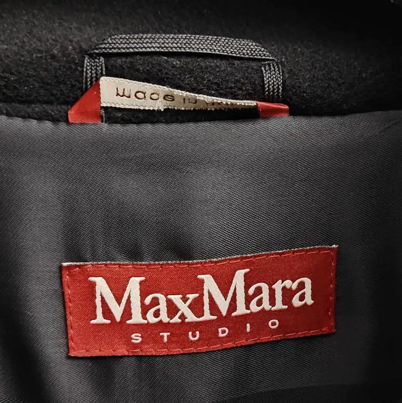 Max Mara MaxMara Women's Mid-Length Black Wool Coat 0089 Size M / US 6-8 / IT 42-44 - 4 Thumbnail