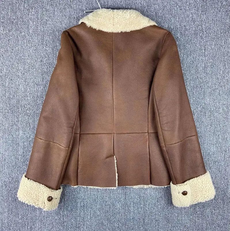 Max Mara MaxMara Brown Shearling Women's Jacket 0089 Size M / US 6-8 / IT 42-44 - 2 Thumbnail