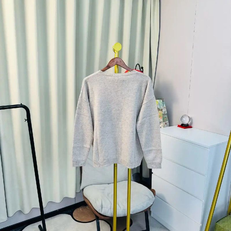 Max Mara MaxMara Gray Wool Sweater with Floral Embroidery 0089 Size L / US 10 / IT 46 - 2 Thumbnail