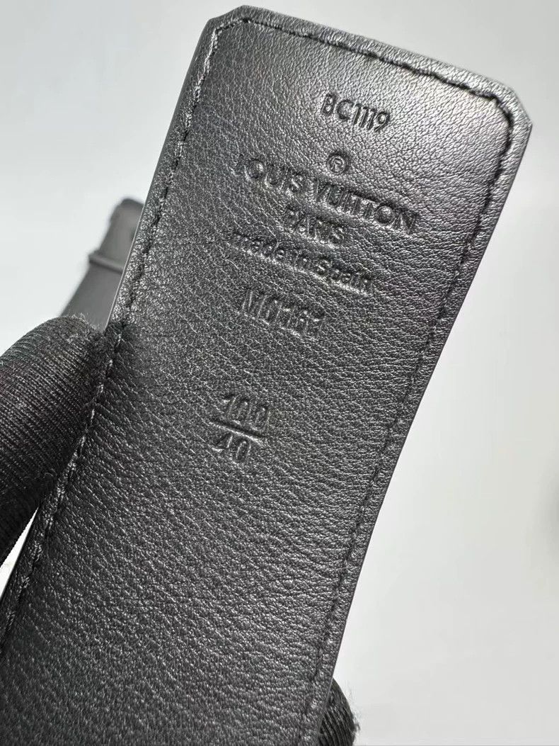 Louis Vuitton Louis Vuitton Monogram Logo Belt - dmc Size ONE SIZE - 9 Thumbnail
