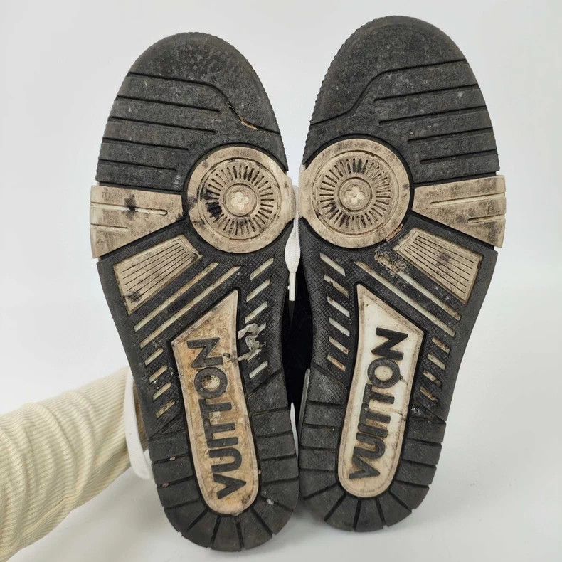 Louis Vuitton LV Black Leather Sneakers Size 43 - dmc Size US 10 / EU 43 - 7 Thumbnail