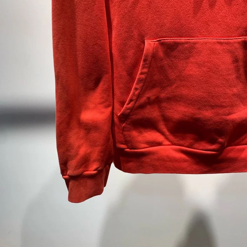 Louis Vuitton Louis Vuitton Red Graffiti Logo Hoodie - dmc Size US L / EU 52-54 / 3 - 5 Thumbnail